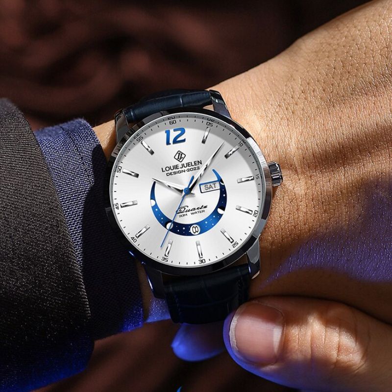 Elegante leuchtende Mondphasen-Uhr
